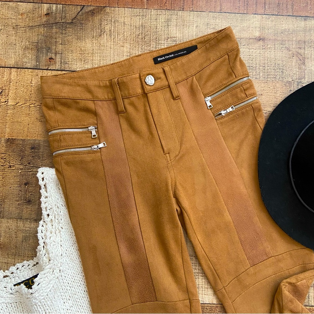Vegan Suede Moto Leggings⭐️NWT STRETCH EVERYWHERE by Black Orchid - Picture 2 of 12